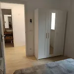 Accogliente Bilocale -parcheggio Privato- Sanremo