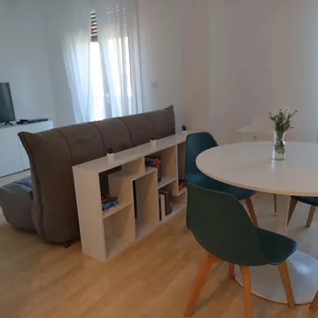 Apartamento Accogliente Bilocale -parcheggio Privato Gratuito Sanremo